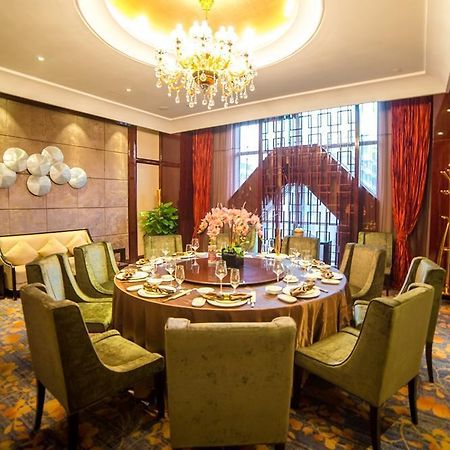 Longyatt Hotel Foshan Dış mekan fotoğraf